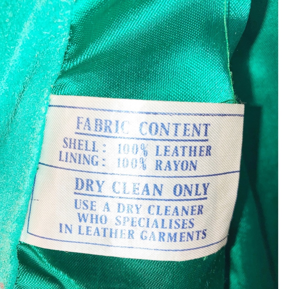 VINTAGE Leather Suede Turquoise/Teal Cropped Jacket SZ: 6 (Small) - Picture 3 of 6